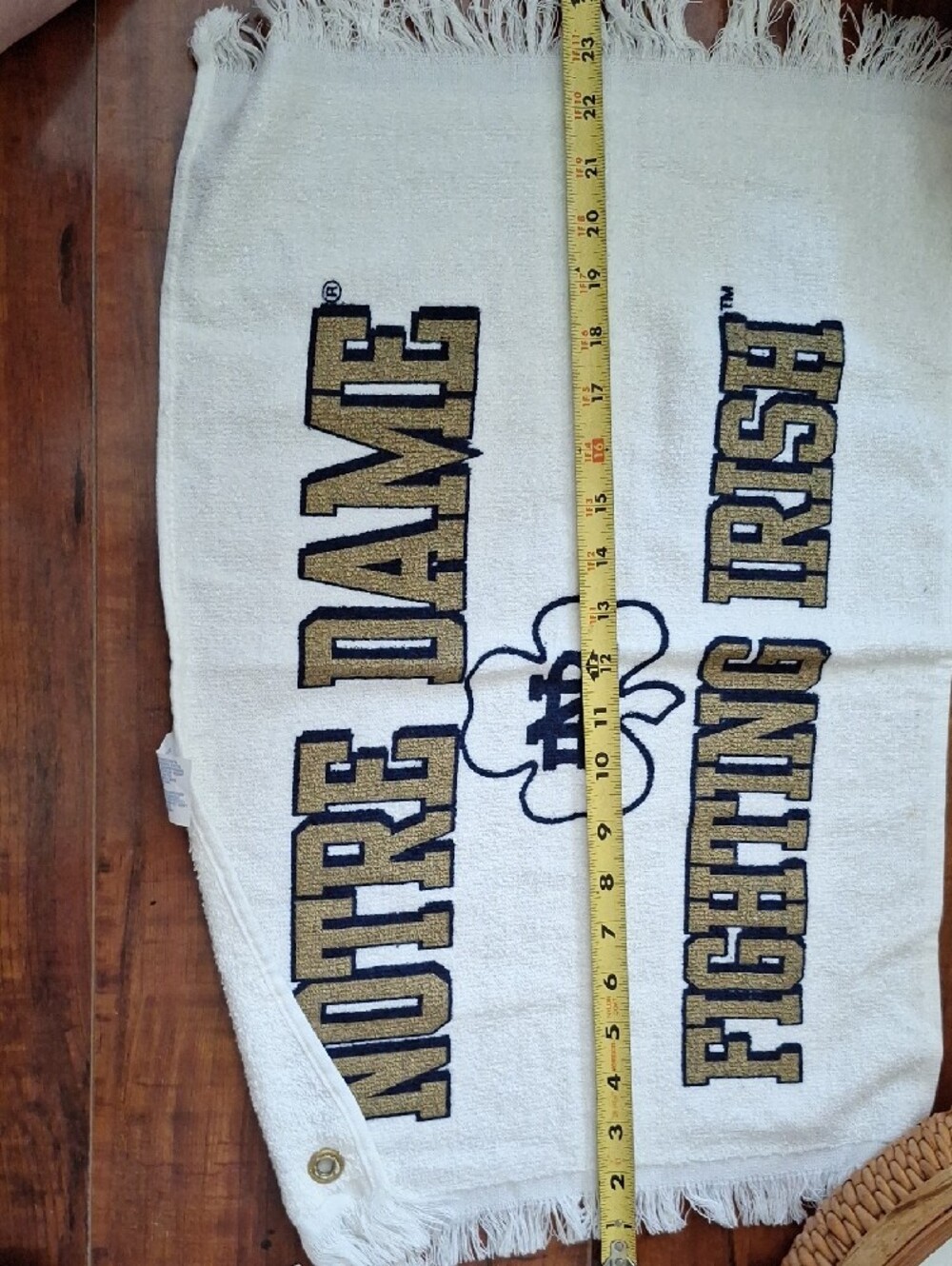Vintage Notre Dame Fighting Irish White and Gold Towel - Picture 7 of 8